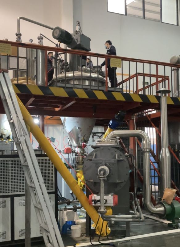 單錐螺帶干燥機(jī)處理有機(jī)硅高分子材料工程